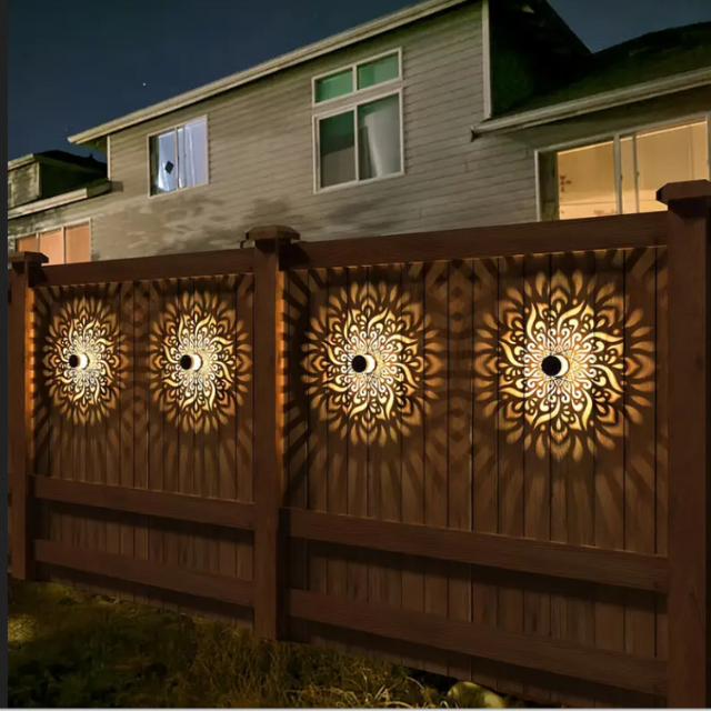 Lot de 4 lampes murales solaires